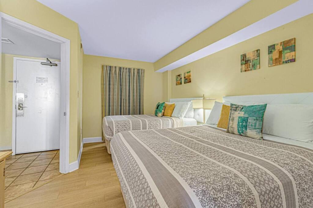 Breathtaking Oceanfront Suite Grand Cayman 451 Myrtle Beach Exterior foto